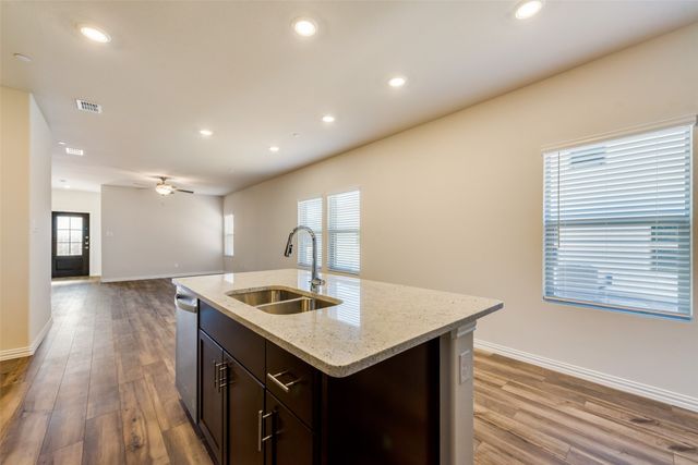 102 Monarch Way, Wylie, TX 75098