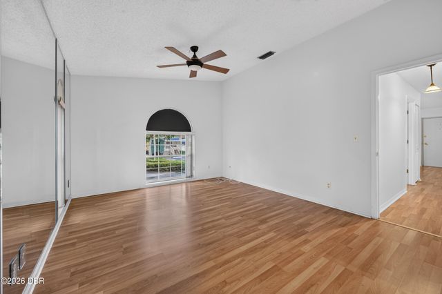 689 Wellington Station Blvd Apt 50, Ormond Beach, FL 32174