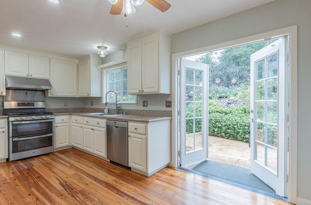 17705 Pond Derosa Lane, Salinas, CA 93907