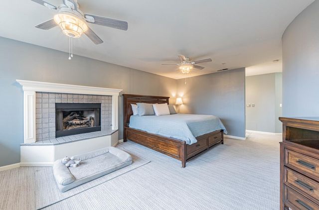 17705 Pond Derosa Lane, Salinas, CA 93907