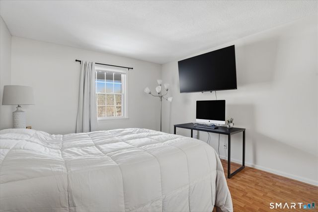 1471 Willard Avenue C, Newington, CT 06111