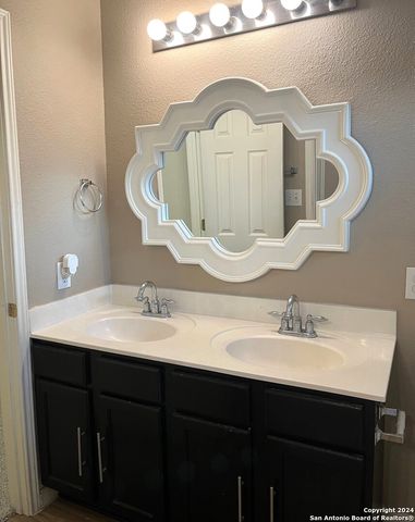 5502 CHRISTINA PATH, San Antonio, TX 78247