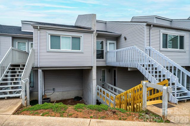 1050 21st Avenue NW 60, Hickory, NC 28601