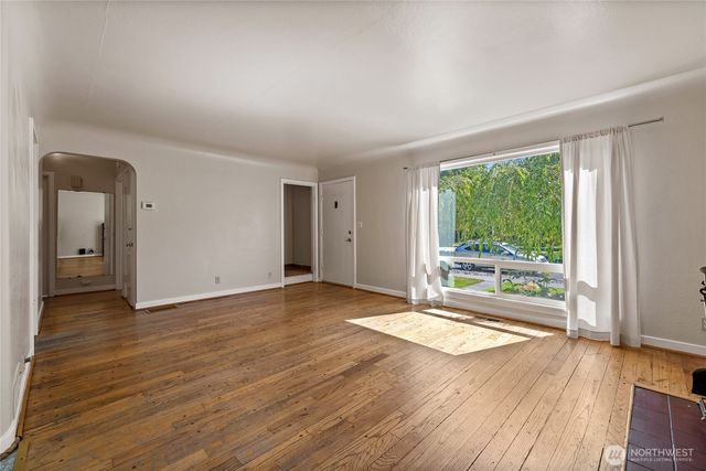 1010 N Union Avenue, Tacoma, WA 98406