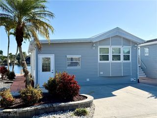 531 Cheetah DR 531, Naples, FL 34114