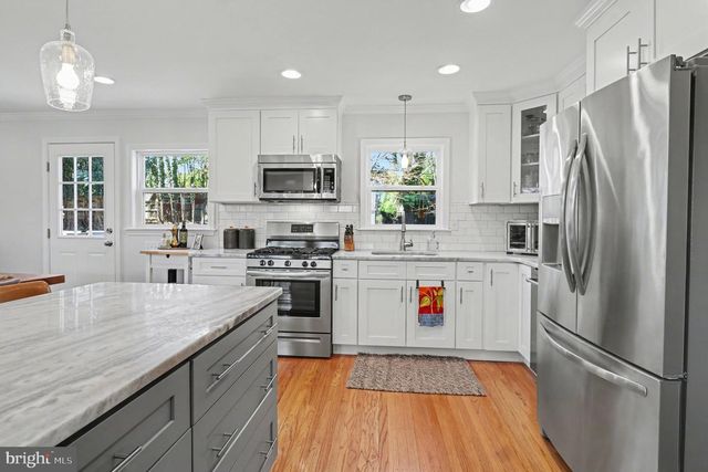 4017 CRESCENT AVE, Lafayette Hill, PA 19444