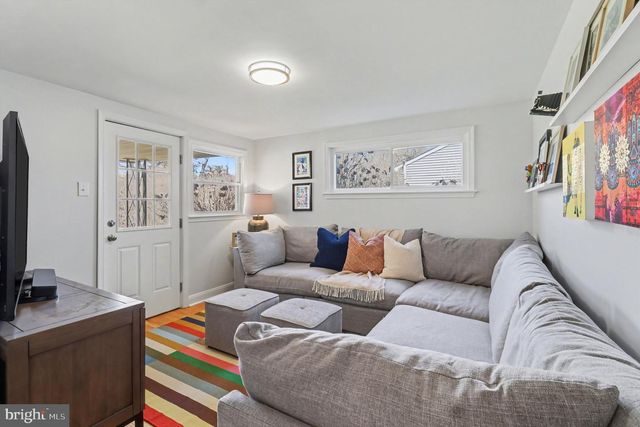 4017 CRESCENT AVE, Lafayette Hill, PA 19444