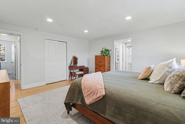 4017 CRESCENT AVE, Lafayette Hill, PA 19444