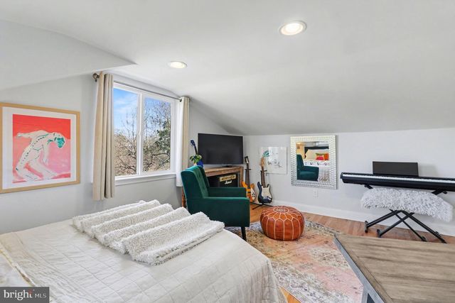 4017 CRESCENT AVE, Lafayette Hill, PA 19444