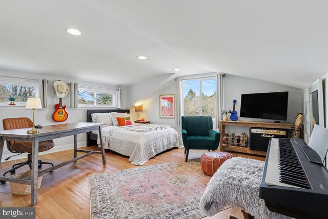 4017 CRESCENT AVE, Lafayette Hill, PA 19444