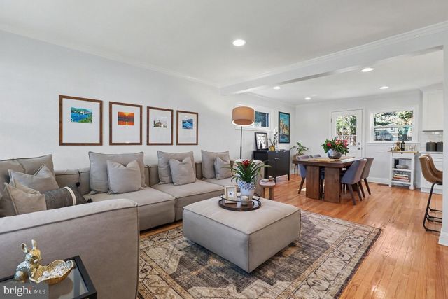 4017 CRESCENT AVE, Lafayette Hill, PA 19444