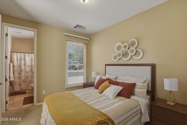 2312 E DOGWOOD Drive, Chandler, AZ 85286