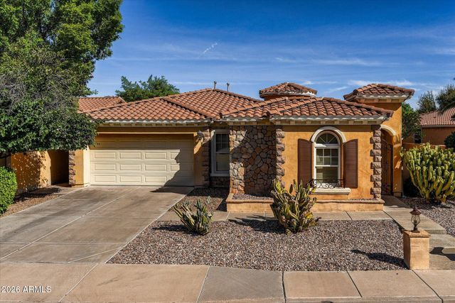 2312 E DOGWOOD Drive, Chandler, AZ 85286