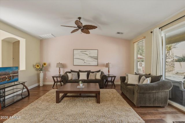 2312 E DOGWOOD Drive, Chandler, AZ 85286