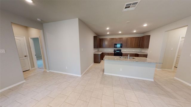 707 Thicket Bluff Drive, Houston, TX 77336