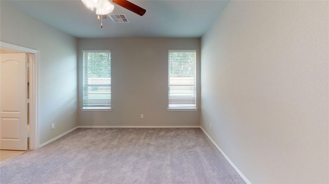 707 Thicket Bluff Drive, Houston, TX 77336