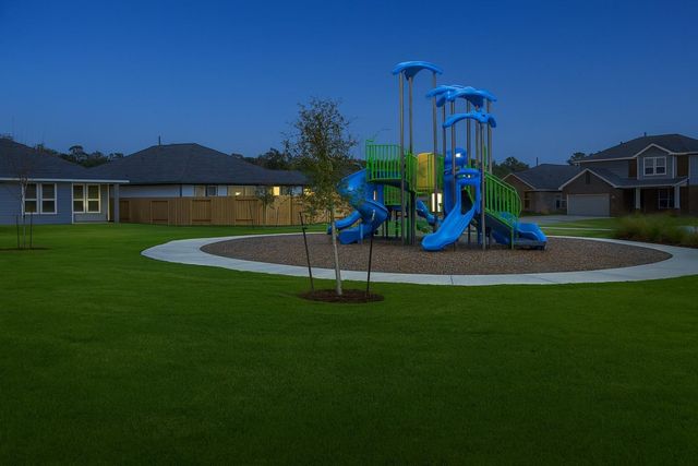 707 Thicket Bluff Drive, Houston, TX 77336