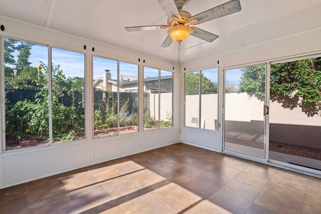 6345 Avenida La Costa NE, Albuquerque, NM 87109