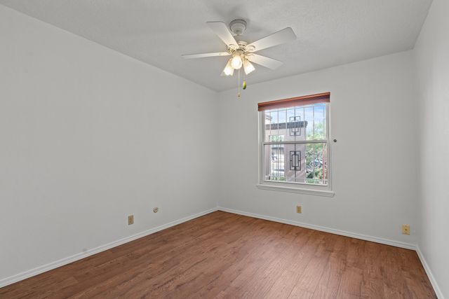 6345 Avenida La Costa NE, Albuquerque, NM 87109