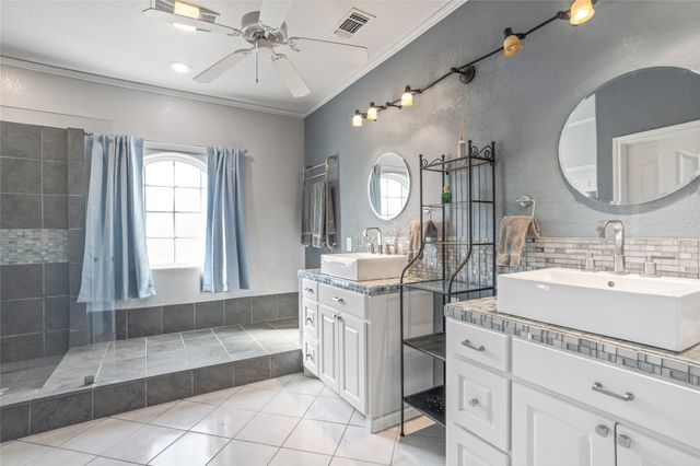 1299 Blackmon Road C482R, Van Alstyne, TX 75495