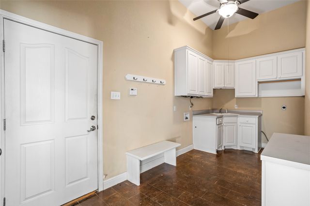 1299 Blackmon Road C482R, Van Alstyne, TX 75495