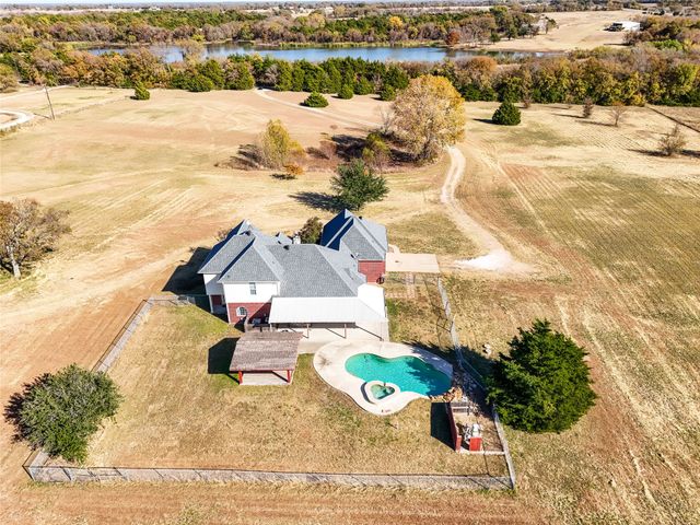 1299 Blackmon Road C482R, Van Alstyne, TX 75495