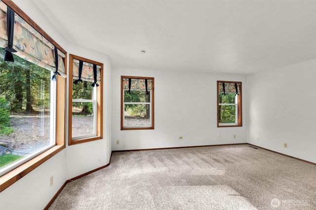 22926 276th Avenue SE, Maple Valley, WA 98038