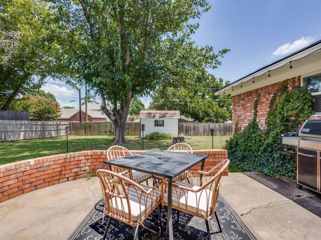 503 Cassandra Street, Howe, TX 75459