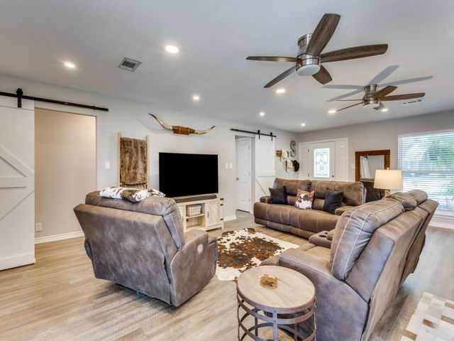503 Cassandra Street, Howe, TX 75459