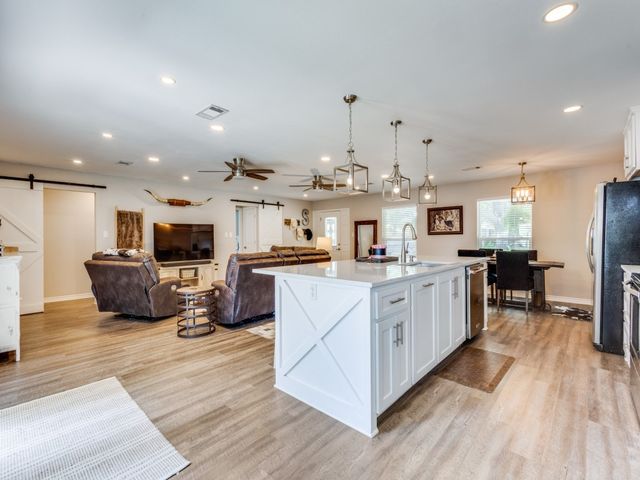 503 Cassandra Street, Howe, TX 75459