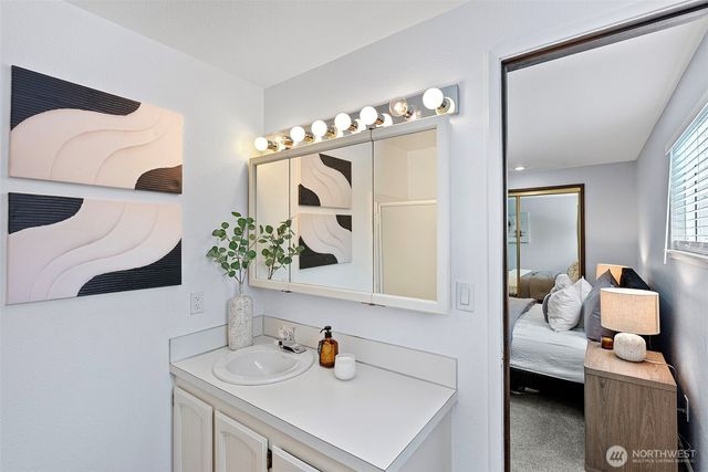 7400 Stinson Ave #312, Gig Harbor, WA 98335