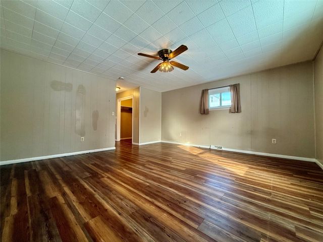 925 E 34TH Street, Erie, PA 16504