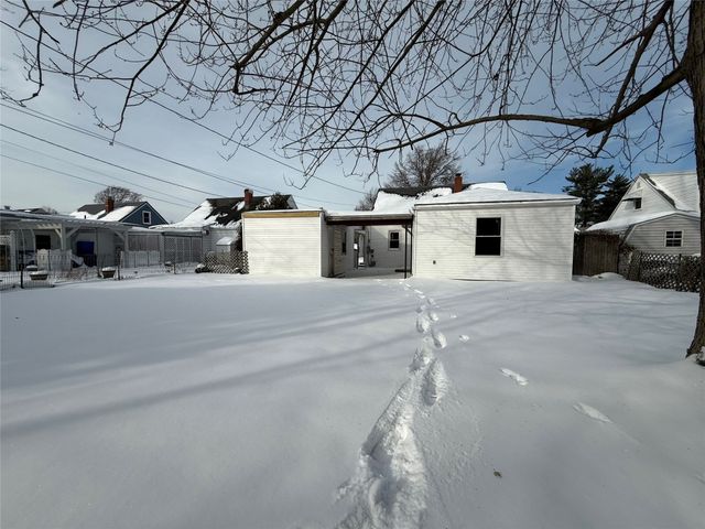 925 E 34TH Street, Erie, PA 16504