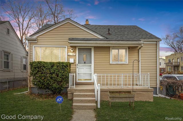 20747 Caledonia Avenue, Hazel Park, MI 48030