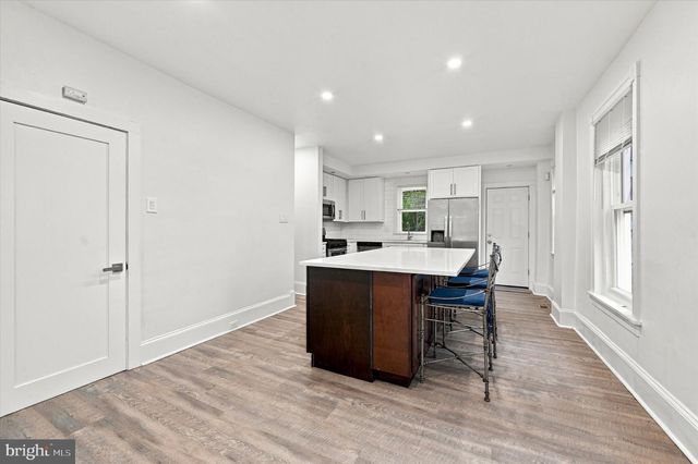 482 MARTIN ST, Philadelphia, PA 19128