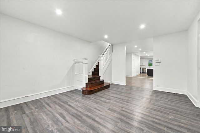 482 MARTIN ST, Philadelphia, PA 19128
