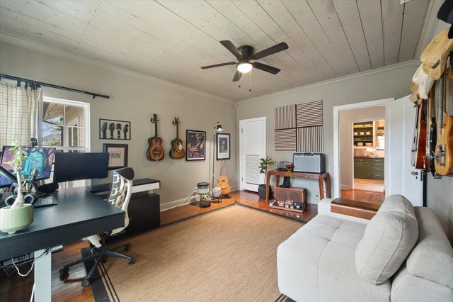 211 SW 4th Street, Kerens, TX 75144