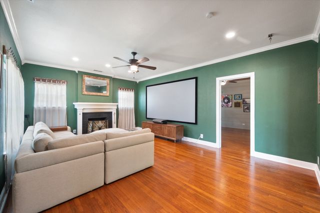 211 SW 4th Street, Kerens, TX 75144