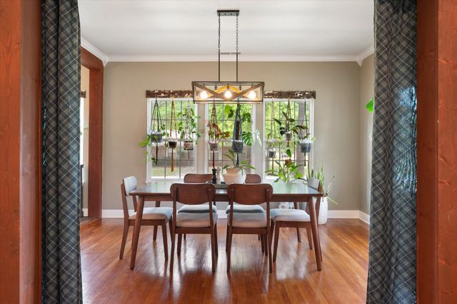 211 SW 4th Street, Kerens, TX 75144