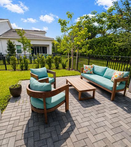 16405 Capilano Court, Westlake, FL 33470
