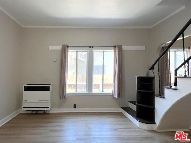 5325 2nd Avenue, Los Angeles, CA 90043