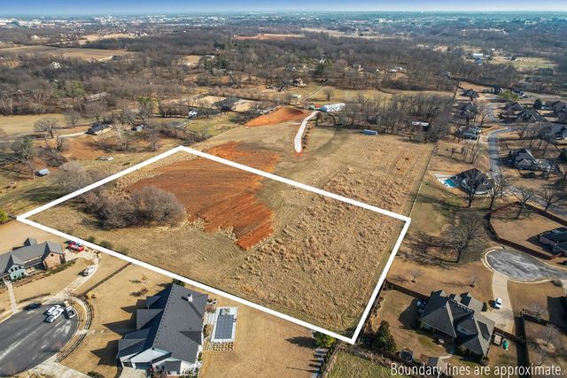 Ozark Acres Drive, Bentonville, AR 72713