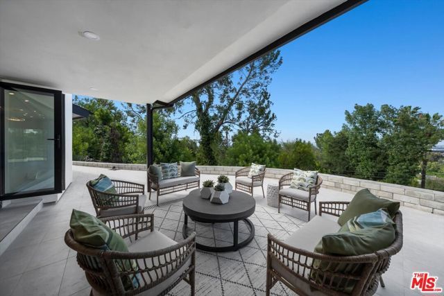 4847 Brewster Drive, Tarzana (los Angeles), CA 91356
