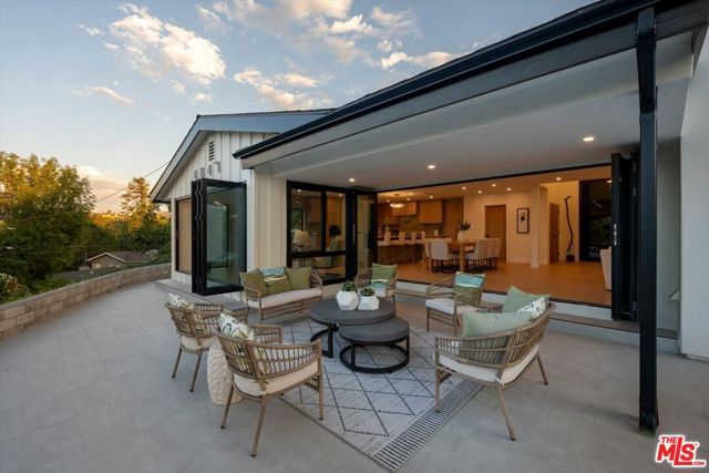 4847 Brewster Drive, Tarzana (los Angeles), CA 91356