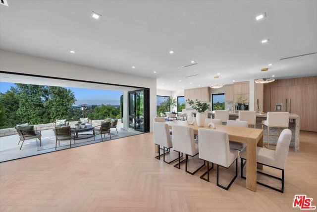 4847 Brewster Drive, Tarzana (los Angeles), CA 91356