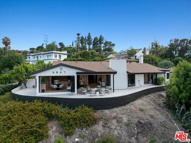 4847 Brewster Drive, Tarzana (los Angeles), CA 91356