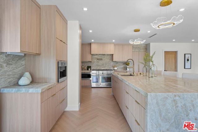 4847 Brewster Drive, Tarzana (los Angeles), CA 91356
