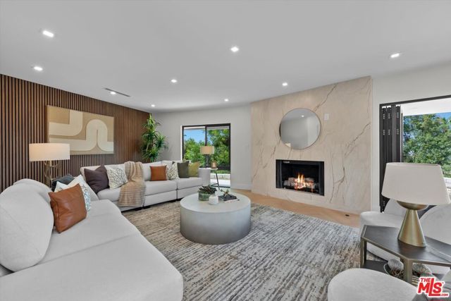 4847 Brewster Drive, Tarzana (los Angeles), CA 91356