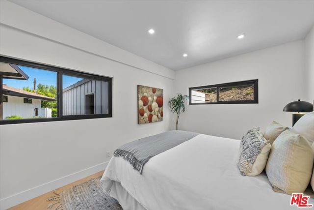 4847 Brewster Drive, Tarzana (los Angeles), CA 91356