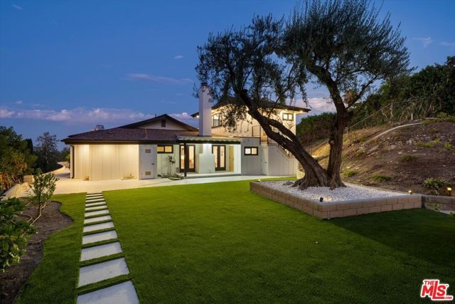 4847 Brewster Drive, Tarzana (los Angeles), CA 91356